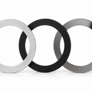 tres anillos metálicos superpuestos